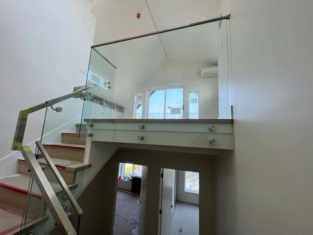 interior glass railings in burnaby